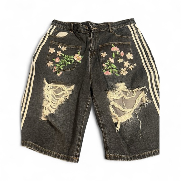 GV Gallery Cherry Blossom Jorts